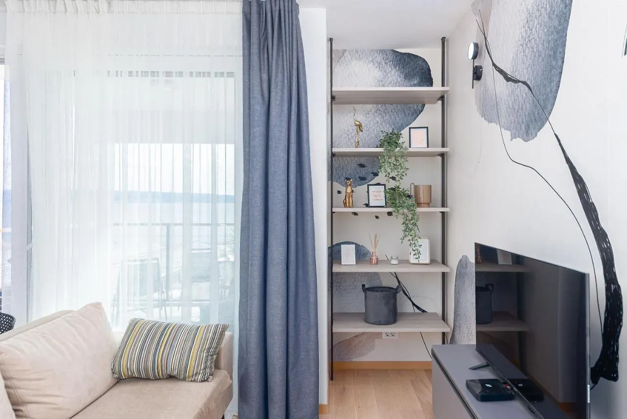 Apartment Abia Znjan Split
